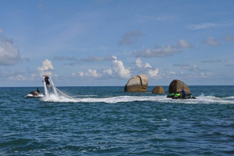 X-Jetpacks Hinta Hinya Rocks, Thailand